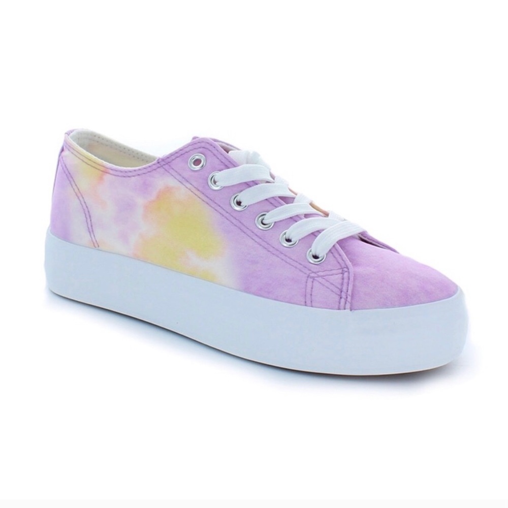 Lilac tie-dye “Velma” Restricted platform sneakers Size 8